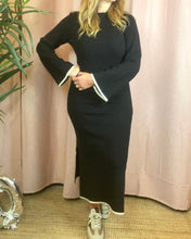 Carregar imagem no visualizador da galeria, Vestido de malha preto Vikerry