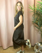 Carregar imagem no visualizador da galeria, Saia acetinada com renda castanho Viellette