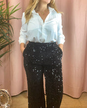 Carregar imagem no visualizador da galeria, Camisa branca com bolso Vidarma