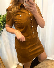 Carregar imagem no visualizador da galeria, Vestido Morgan pele de pêssego camel