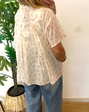 Carregar imagem no visualizador da galeria, Camisa estampa fine flower
