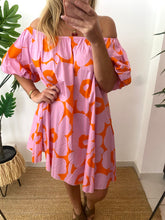 Carregar imagem no visualizador da galeria, Vestido curto manga balão flores grandes azul e castanho