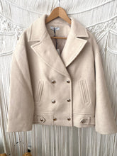 Carregar imagem no visualizador da galeria, Casaco de fazenda oversize beje Morgan