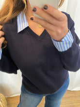 Carregar imagem no visualizador da galeria, Camisola azul marinho com colarinhos MORGAN
