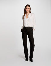 Carregar imagem no visualizador da galeria, Blusa acetinada manga renda Morgan