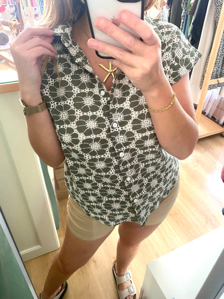 Blusa bordada kaki