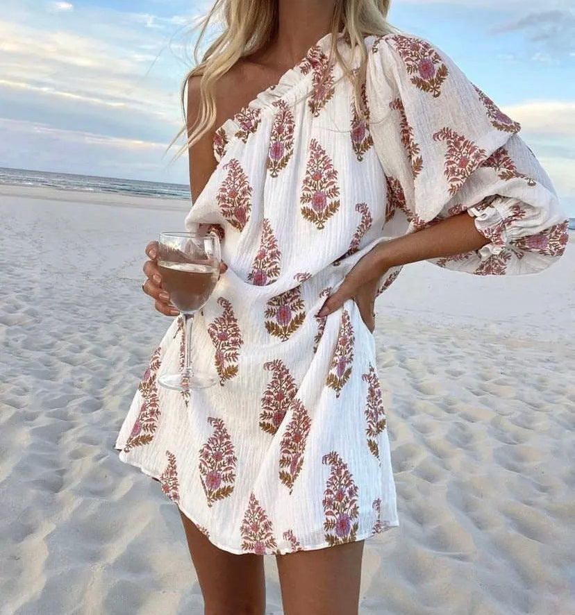 Vestido estampado assimétrico