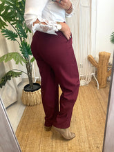 Carregar imagem no visualizador da galeria, Calças clássicas Bordeaux Smf
