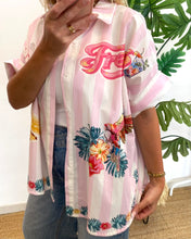 Carregar imagem no visualizador da galeria, Camisa riscas rosa Fresh
