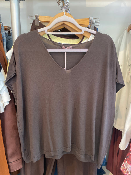 Camisola de malha decote V castanho