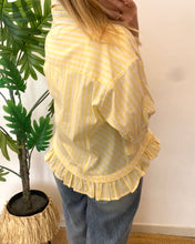 Carregar imagem no visualizador da galeria, Camisa riscas amarelo
