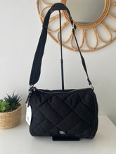 Carregar imagem no visualizador da galeria, Mala de ombro nylon preto Don Algodon
