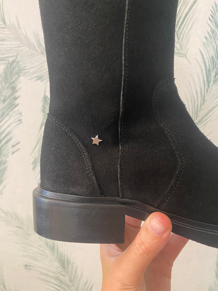 Bota cano alto preto Cubanas