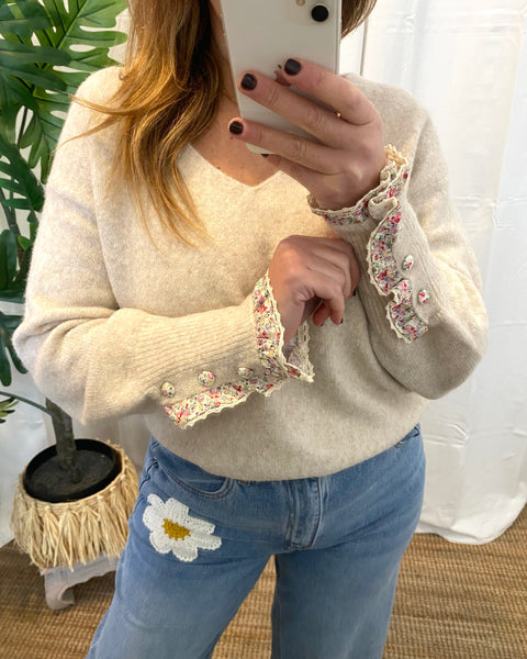 Camisolas de malha com punho florzinhas beje
