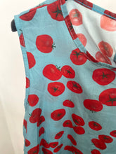 Carregar imagem no visualizador da galeria, Vestido estampa azul tomate 🍅
