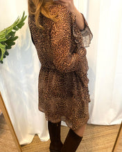 Carregar imagem no visualizador da galeria, Vestido Morgan animal print
