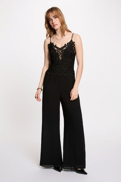 Macacão Morgan renda preto