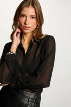 Carregar imagem no visualizador da galeria, Camisa preta translúcida Morgan

