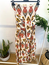 Carregar imagem no visualizador da galeria, Vestido Sardenha branco e telha
