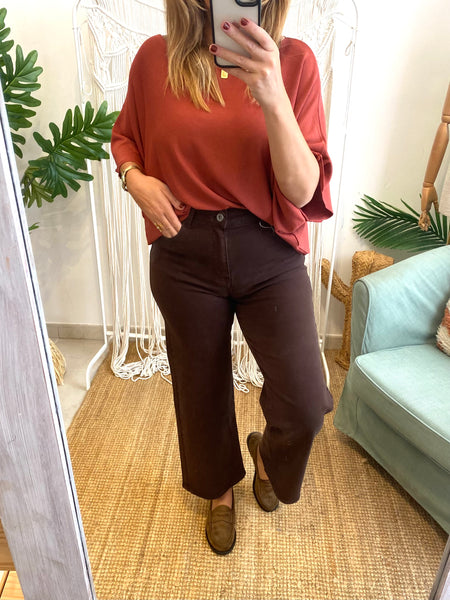 Calça straight sarja castanho