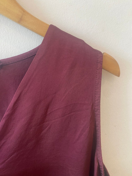 Blusa alça larga acetinada Bordeaux