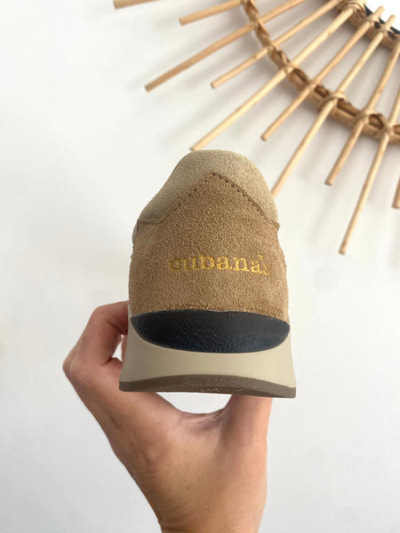 Ténis Run beige Cubanas