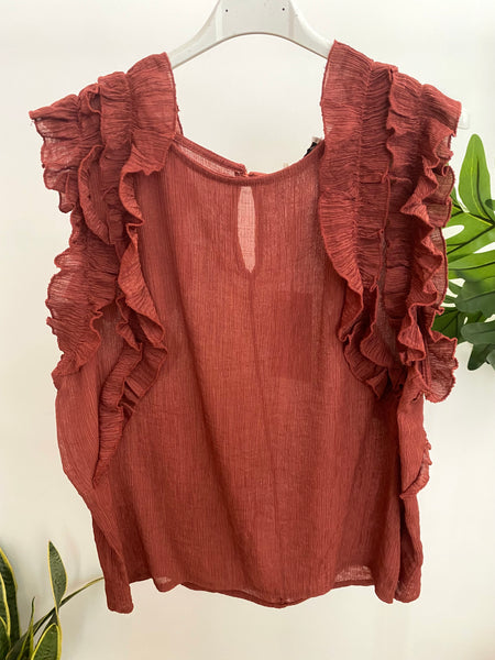 Blusa telha com folhos ombro
