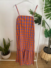 Carregar imagem no visualizador da galeria, Vestido vichy alças finas laranja e roxo
