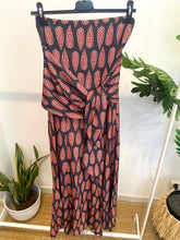 Carregar imagem no visualizador da galeria, Vestido Sardenha folhas pequenas cinza
