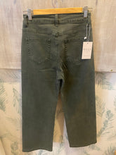 Carregar imagem no visualizador da galeria, Calça straight sarja kaki
