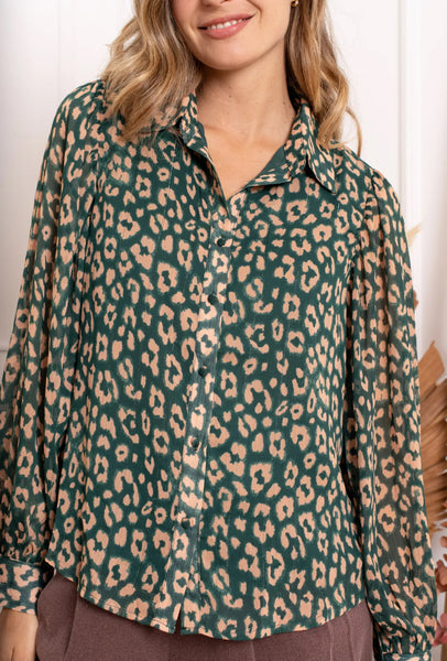 Camisa verde estampa animal print