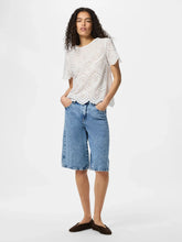Carregar imagem no visualizador da galeria, Blusa Pieces bordado inglês branco
