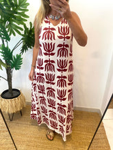Carregar imagem no visualizador da galeria, Vestido comprido malha fria estampa túlipas
