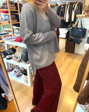 Carregar imagem no visualizador da galeria, Camisola oversize malha cinza
