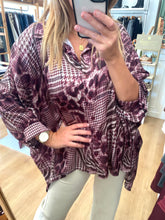 Carregar imagem no visualizador da galeria, Camisa túnica oversize padrão bordeaux Smf
