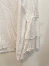 Carregar imagem no visualizador da galeria, Camisa lisa folho na manga branco
