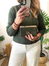 Carregar imagem no visualizador da galeria, Carteira kaki/beje nylon Don Algodon

