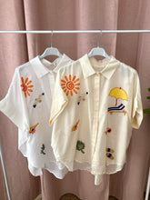 Carregar imagem no visualizador da galeria, Camisa oversize bordados praia
