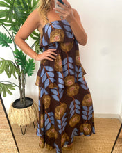 Carregar imagem no visualizador da galeria, Vestido papoilas com folhos largos azul

