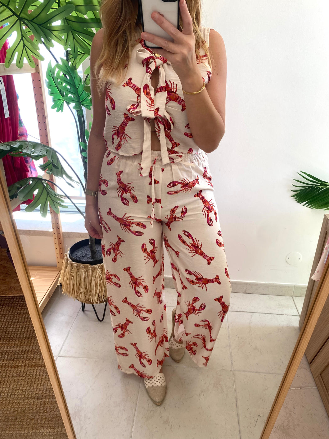 Conjunto de colete e calças lagostins