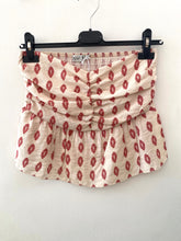 Carregar imagem no visualizador da galeria, Crop top padrão rosa

