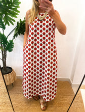 Carregar imagem no visualizador da galeria, Vestido estampa tomates 🍅
