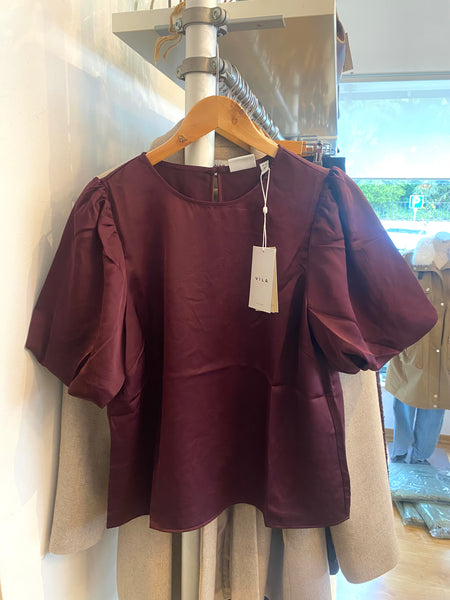Blusa acetinada manga balão bordeaux