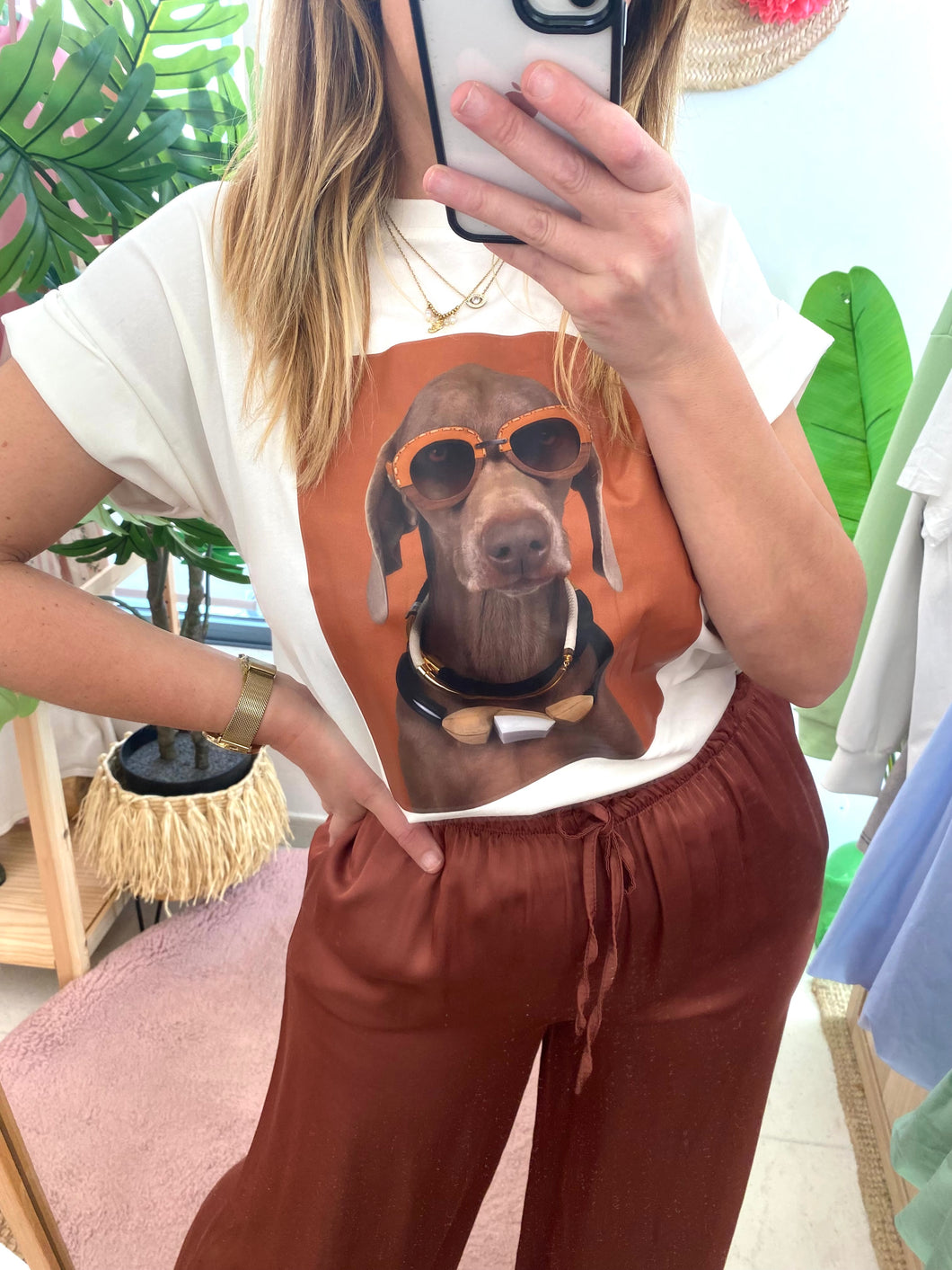 T-shirt branca dog