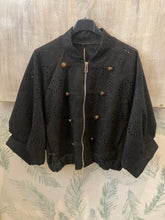 Carregar imagem no visualizador da galeria, Bomber pele de pêssego preto
