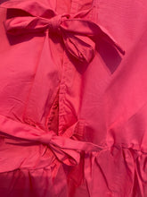 Carregar imagem no visualizador da galeria, Blusa mangas balão com laços fúcsia

