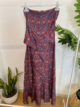 Carregar imagem no visualizador da galeria, Vestido Sardenha estampa losangos azul
