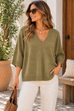Carregar imagem no visualizador da galeria, Camisola de malha oversize azeitona
