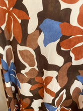 Carregar imagem no visualizador da galeria, Vestido comprido malha floral castanho e azul
