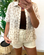 Carregar imagem no visualizador da galeria, Camisa estampa fine flower

